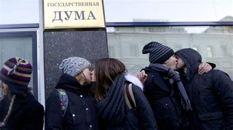 Gay Propaganda Ban Backed By Russian Duma Bbc News