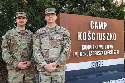 permanently assigned  soldiers arrive  poland article