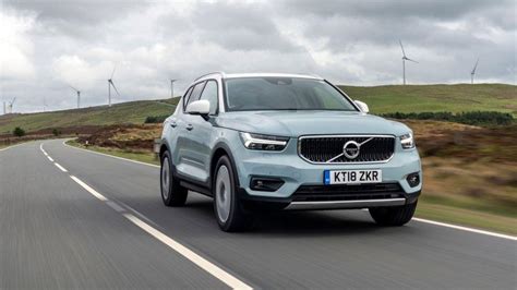 volvo xc suv  review auto trader uk