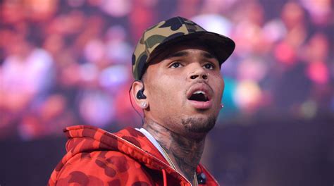 Chris Brown Calls Accuser A Liar Threatens Defamation Lawsuit