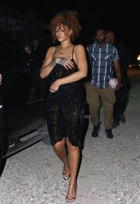 rihanna leaves 1oak in new york 07 19 2015 hawtcelebs