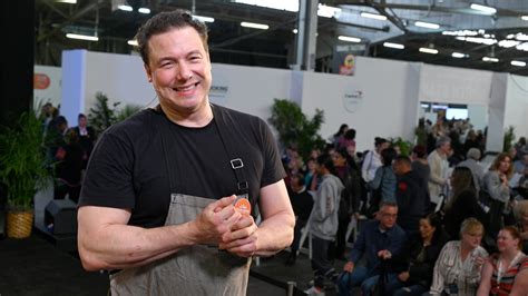 Rocco Dispirito Chef Opens Up About Being Bullied Feeding America