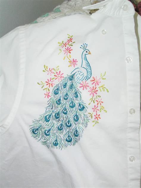 kitty and me designs peacock embroidery pattern