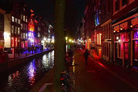 amsterdam s red light district did you know that