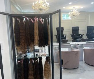 royal vanity hair  nails salon