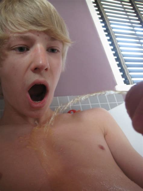 gay twink pissing porn tube