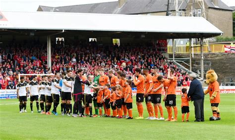pictures dundee united  aberdeen scottish premiership action daily record