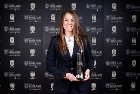casey stoney named manager of manchester united s new women s team