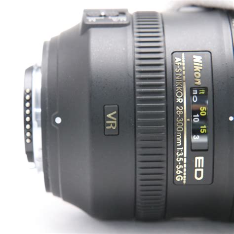 Nikon Af S Nikkor 28 300mm F 3 5 5 6g Ed Vr Near Mint 187 Ebay