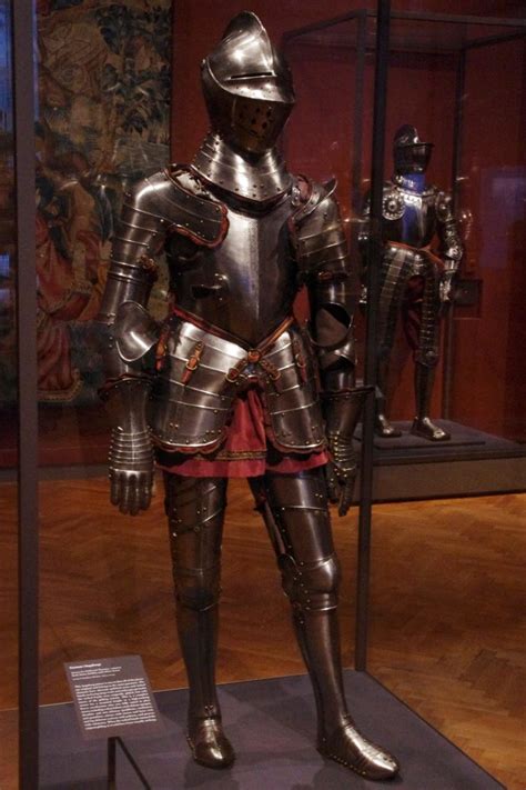 images  armoury  pinterest armors museums  armour