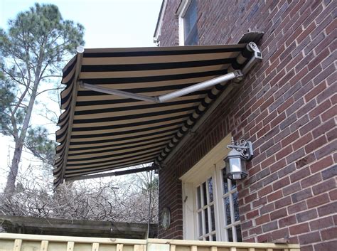 pin  retractable awnings