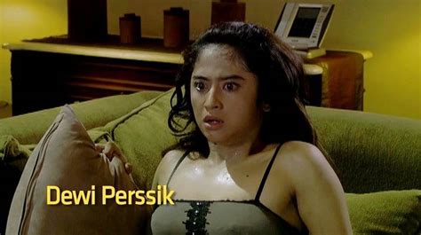 Dewi Persik Tantang Lesti Kejora Masuk Box Office Intip 12 Film