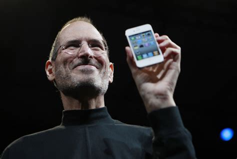 apple visionary steve jobs dies   wbur