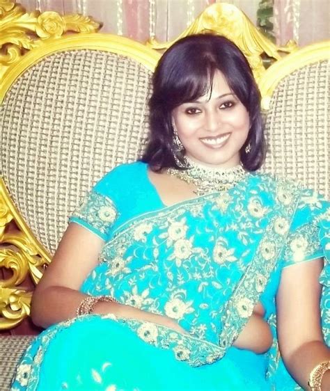 Payal Bhabhi Hot Aunty In Saree Photos Hot And Sexy