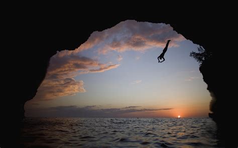 cliff diving wallpaper  background image  id