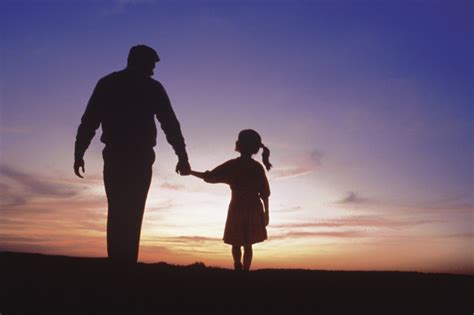 一位父親給女兒的愛情告誡 大紀元