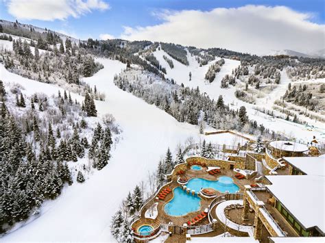 ultimate guide  luxury skiing park city hotels deer valley