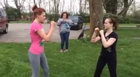 Pin By Heeatts On Fistfight Girl Fights Fight Catfight