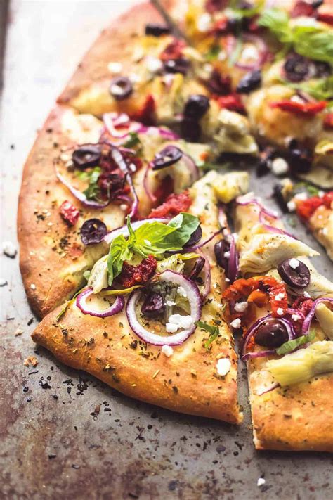 mediterranean veggie pizza creme de la crumb