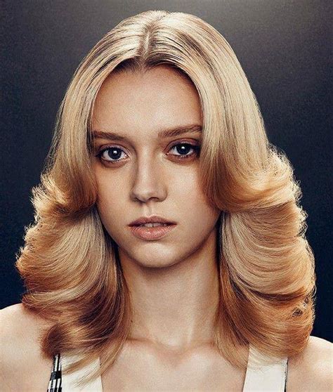 12 Amazing Hairstyles 70s You Have Never Seen