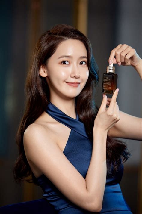 Tampilan Terbaru Yoona Snsd Yang Jadi Brand Ambassador Estee Lauder