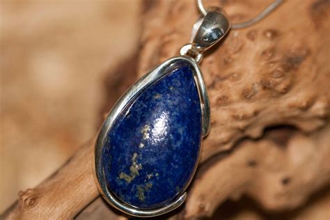 amazing lapis lazuli pendant fitted  sterling silver setting lapis