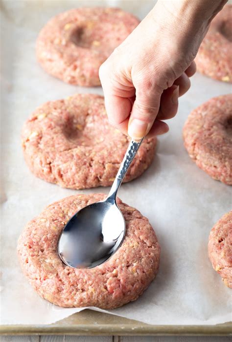 hamburger patty recipe grill  stovetop  spicy perspective