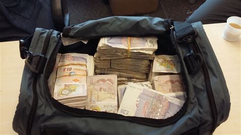 almost £1 million in cash found in london black cab in biggest criminal