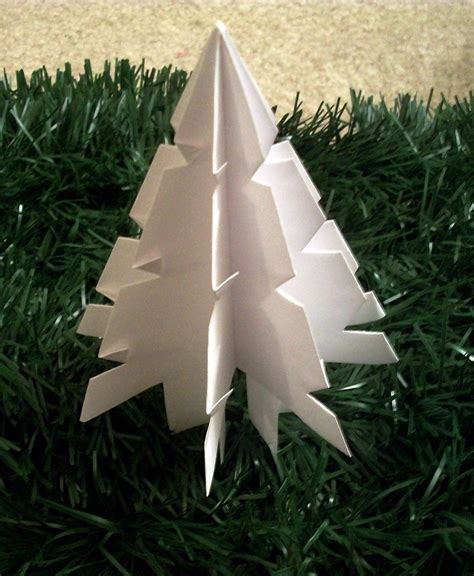 paper christmas tree     christmas tree papercraft  cut