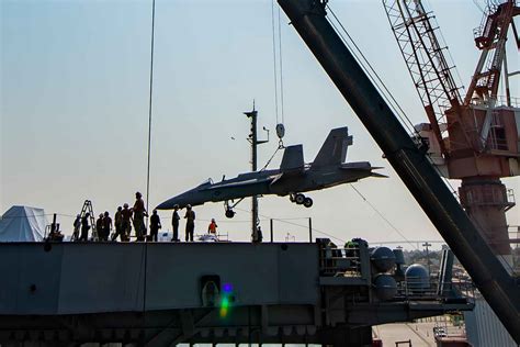 future navy carriers    drones  manned aircraft admiral  militarycom
