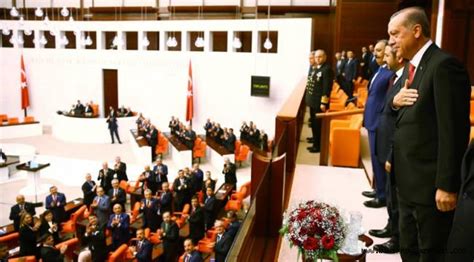 Meclis Te 15 Temmuz Töreni Kuran Ile Başlıyor Namaz Ile