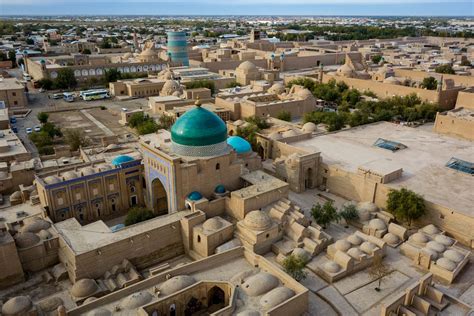 uzbekistan top  experiences travel badger