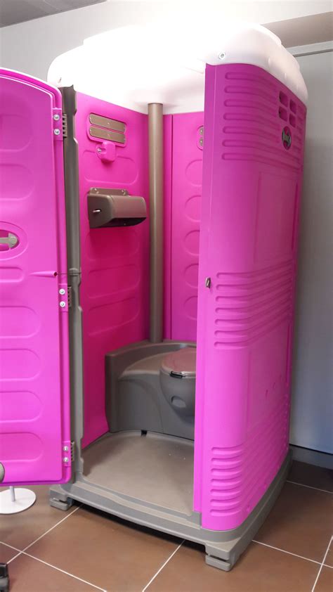 portable toilet myblok   add accessories