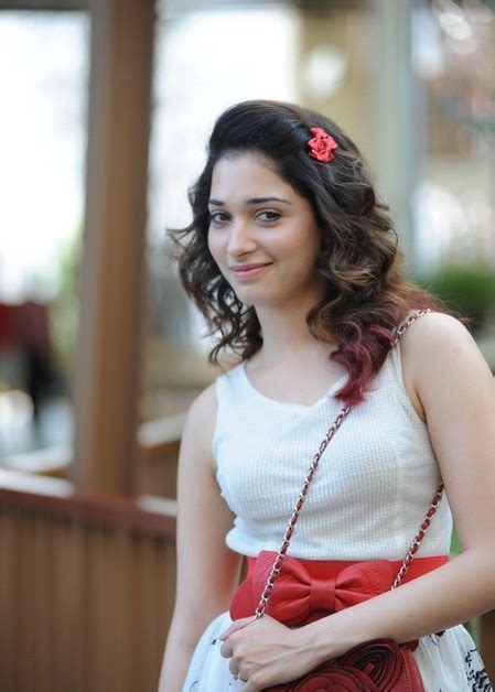 tamanna latest cute stills teen pussy girl