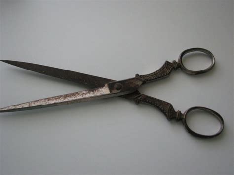 pin by taelen robertson on eyes they close scissors vintage scissors