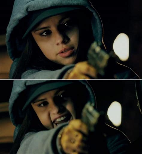[pics] Selena Gomez Gun Pic From ‘getaway’ And More Sexy