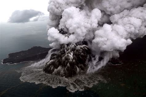 les eruptions volcaniques les  meurtrieres depuis  ans