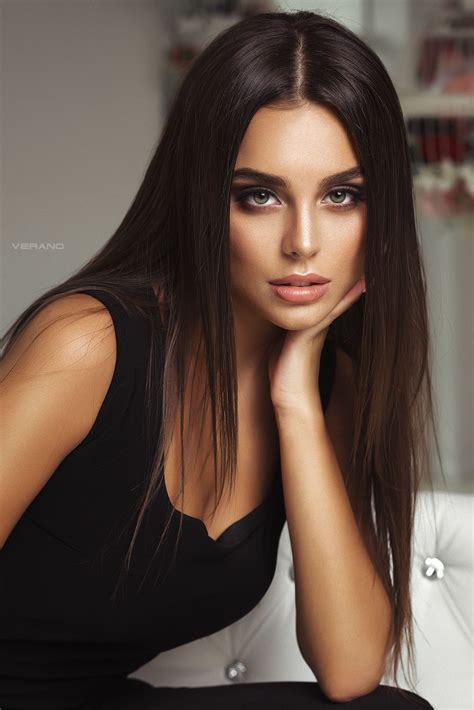 Model Anastasia Photo By Nikolas Verano Brunette Beauty Beauty Girl