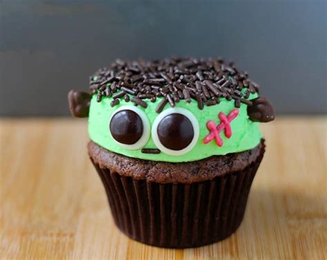 awesome and tasty halloween cupcakes ideas