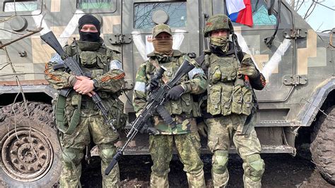 left  days  war  ukraine   elite