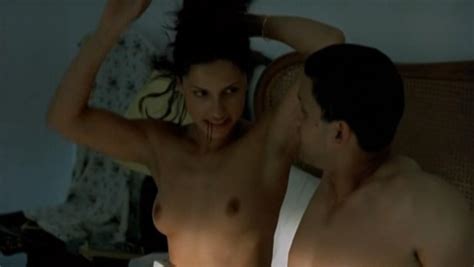 Nude Video Celebs Leonor Verela Nude Pas Si Grave 2003