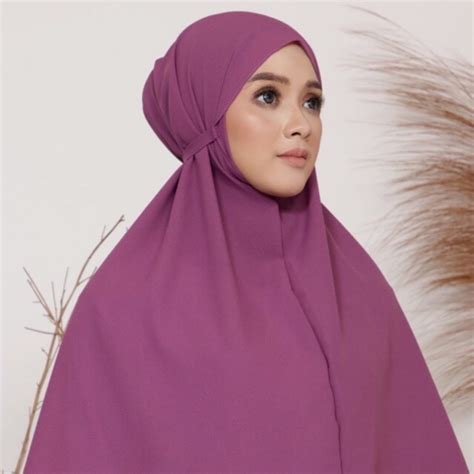 warna jilbab bergo maryam navy