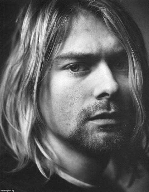 kurt cobain photo    pics wallpaper photo  theplace