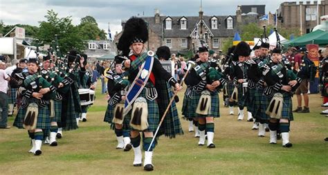 pipers  highland games  sound  amazing scottish culture