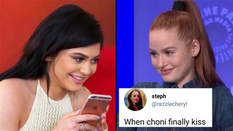 choni kissed on riverdale and the internet s reaction was perfect popbuzz
