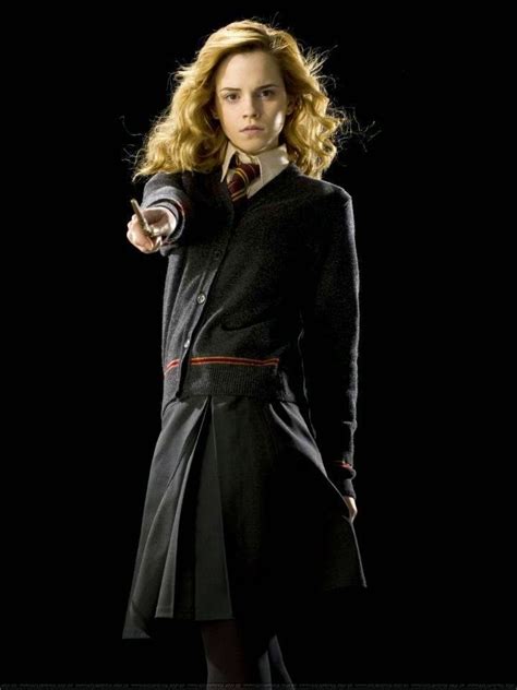 emma watson full body poses hogwarts alumni hermione granger wand