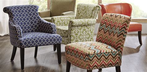 types  accent chairs   choose  designer living