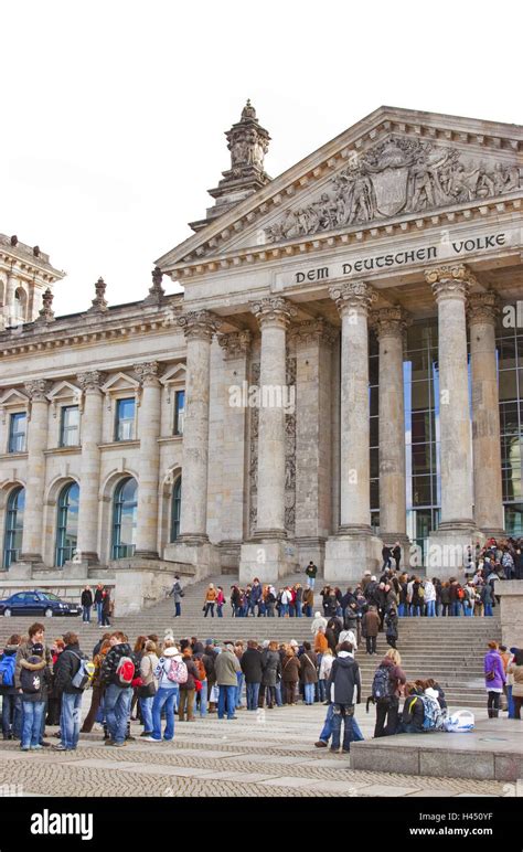germany berlin reichstag steps tourists stock photo alamy