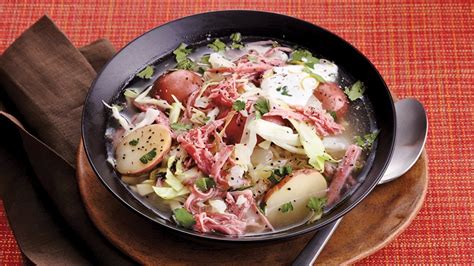 slow cooker corned beef and cabbage stew recipe from