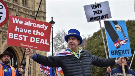 brexit tv ads  urge britons  prepare   deal scenario cnn